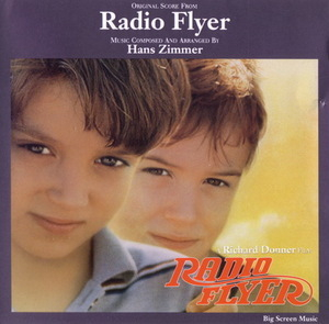 Radio Flyer / Радиолетчик