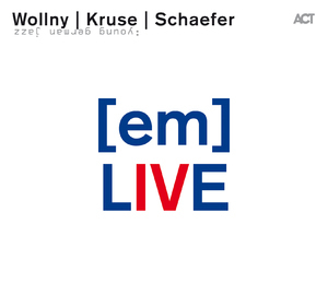 [em] Live