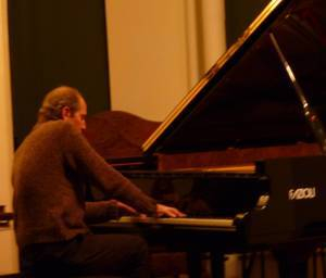 Steve Cohn performance at PianoForte (Dec 2009)
