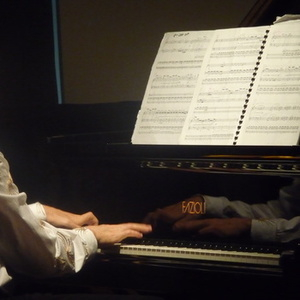 Matthew McCright performance at PianoForte (May 2009)