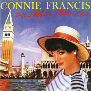 Sings Italian Favorites