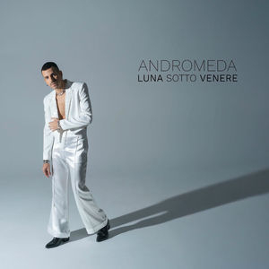 LUNA SOTTO VENERE